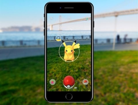 Pokemon GO - Pikachu AR screenshot