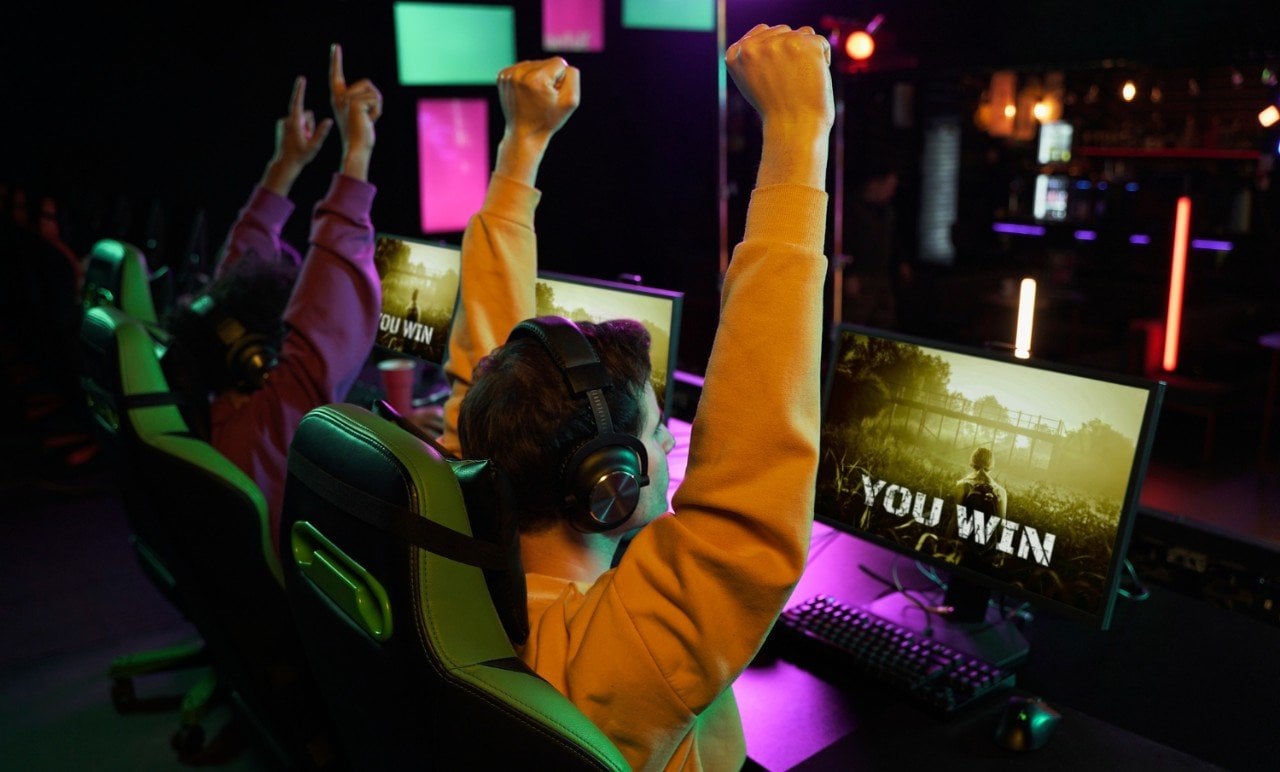 Esports gamers.jpg