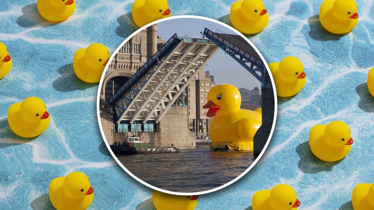JackpotJoy - 50-ft Rubber Duck Campaign