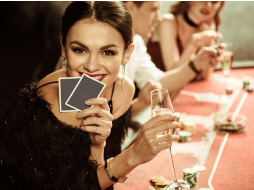 How to Play Three-Card Poker and a Hand Strategy You Need Know