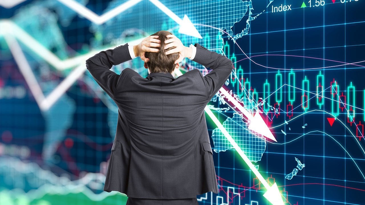 Macau Casino Shares Plunge Following Week-Long Covid-19 Lockdown