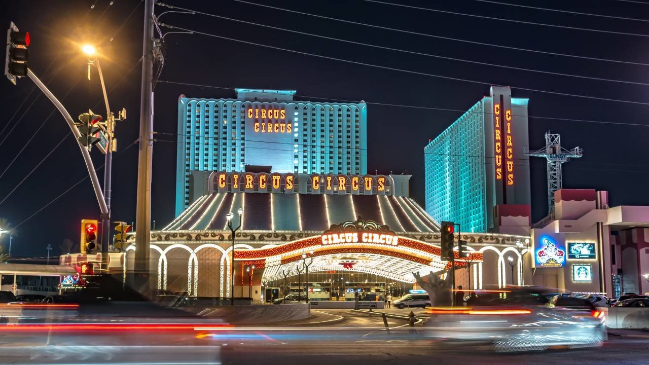 The History of Las Vegas and Atlantic City: No Strangers to Overcoming Crisis