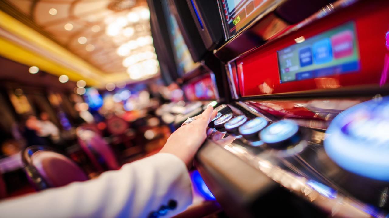 Slang words for slot machines to play