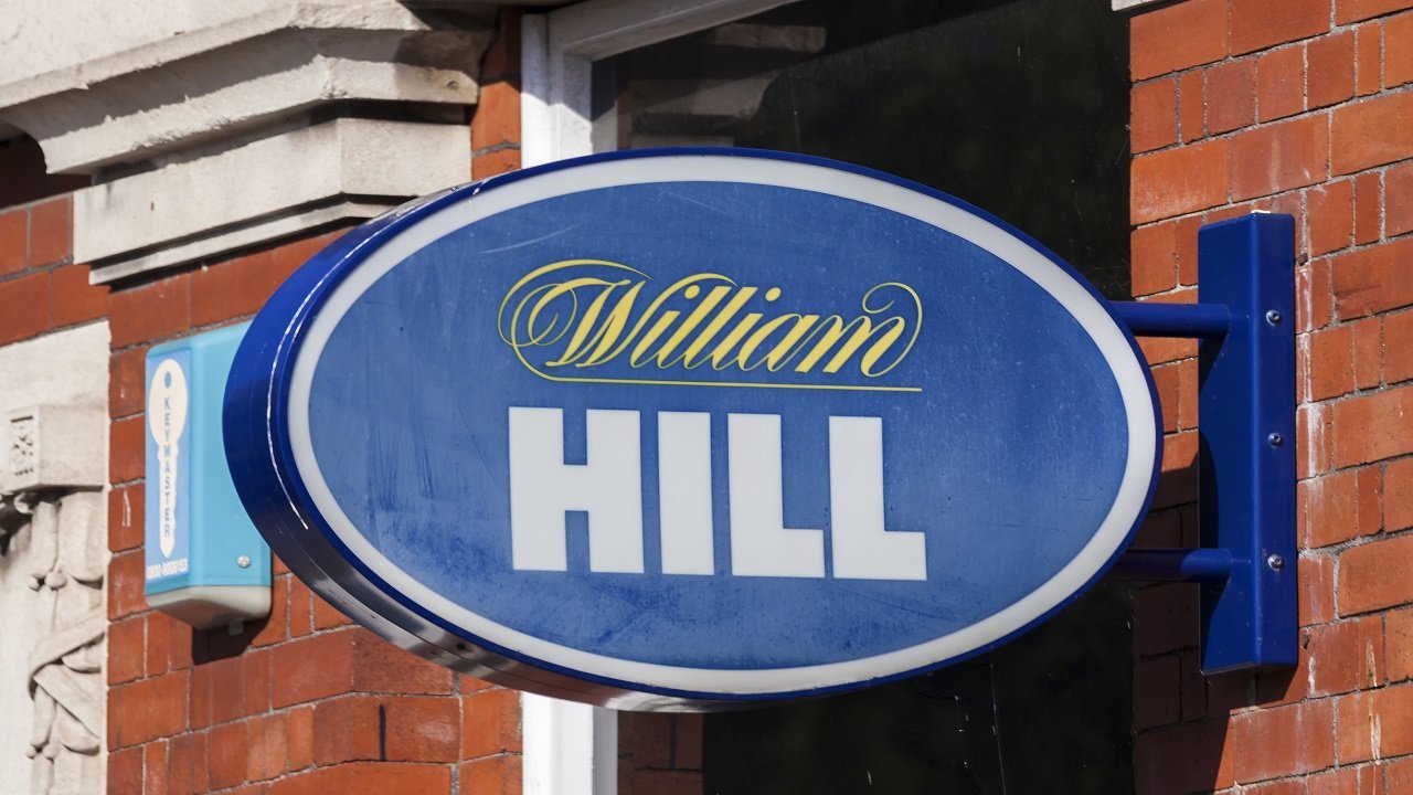 William Hill US Mulling Over Merging with Caesars Online