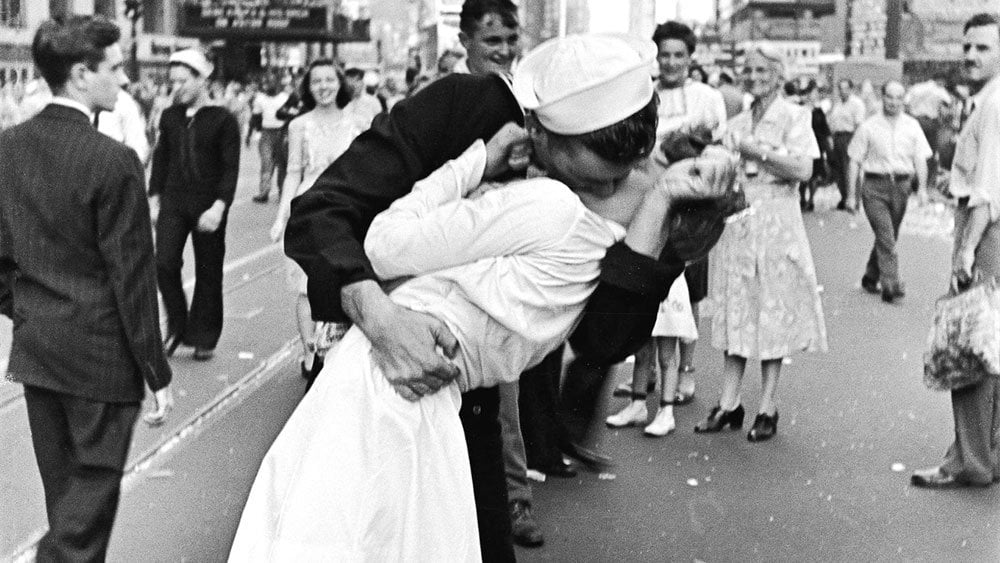 1945 - V-J Day in Times Square
