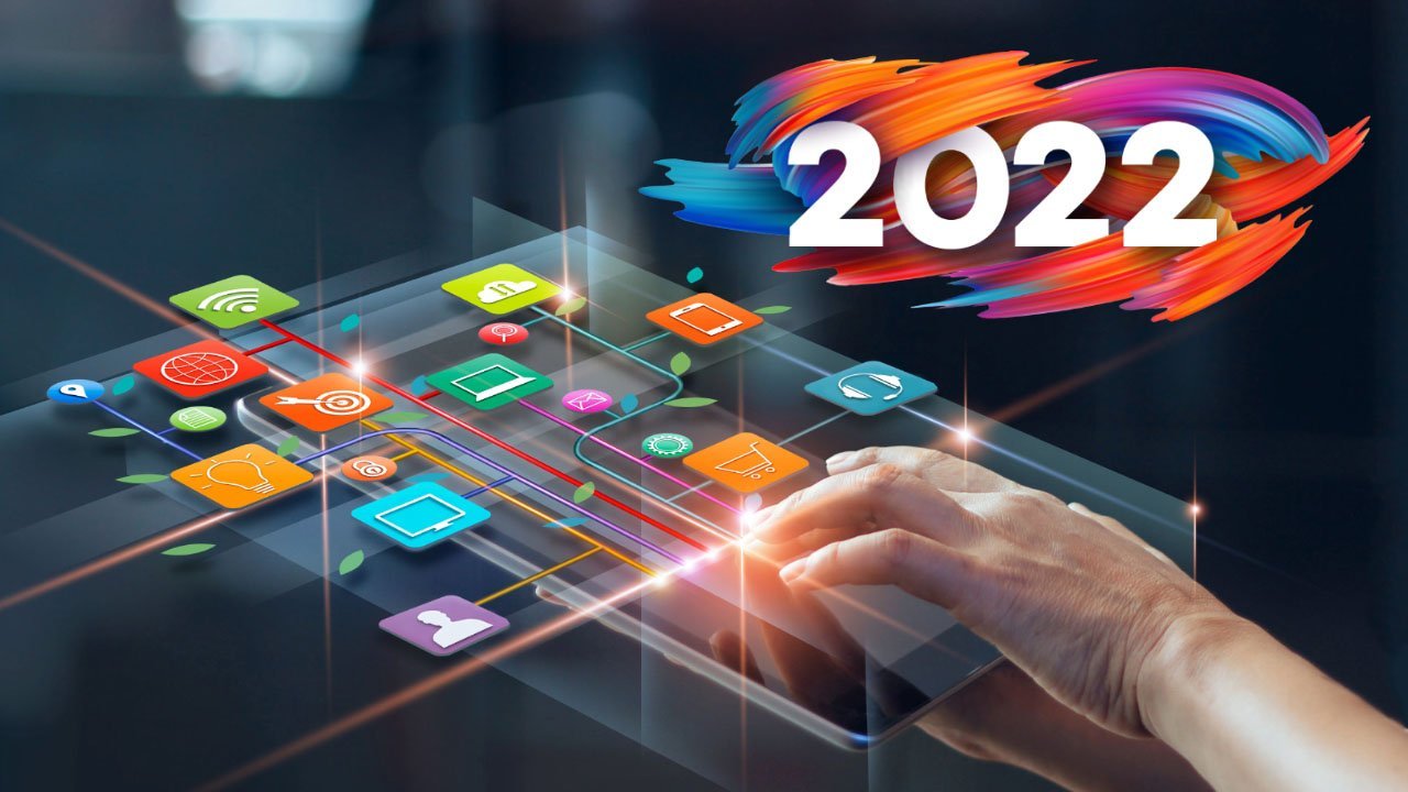 Tech and Entertainment Experts Predict An Amazingly Fast-Paced 2022