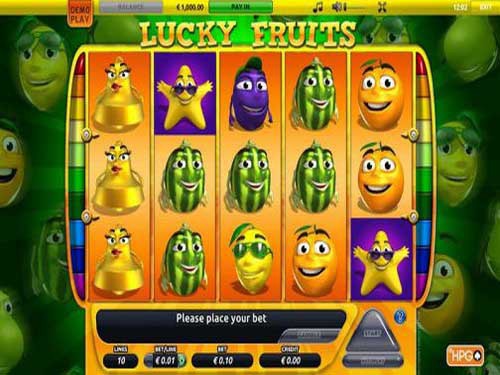 Lucky Fruits Game Logo